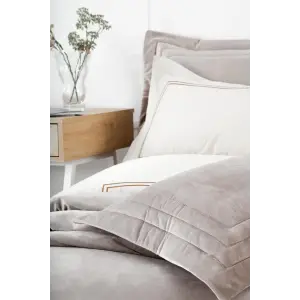 Ecocotton Feza Çift Kişilik Yatak Örtüsü Takımı %50 Pamuk %50 Polyester Bej 240x260