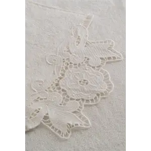 Nazik Home Hidiv Dantelli Yüz Havlusu (50 x 90cm)