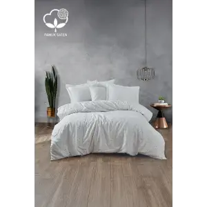 Nazik Home Nill İşlemeli Pamuk Saten Çift Kişilik 6 Parça Nevresim Takımı