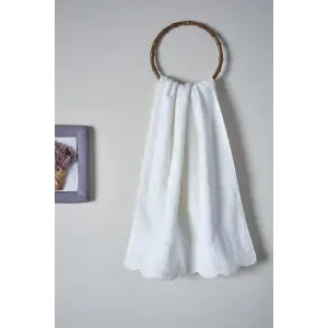 Nazik Home Ramos İşlemeli Banyo Havlusu (90 x 150 cm)