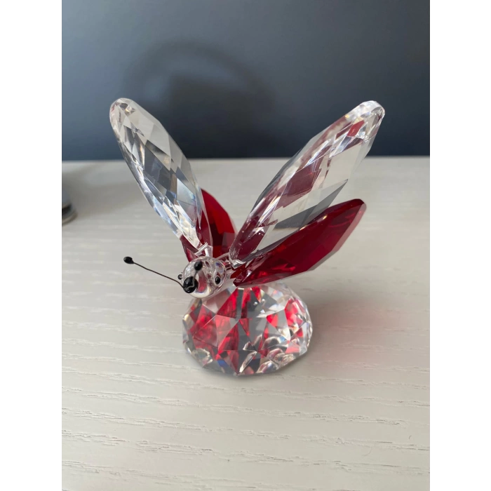 Hera Kırmızı Azman Kelebek 13 cm