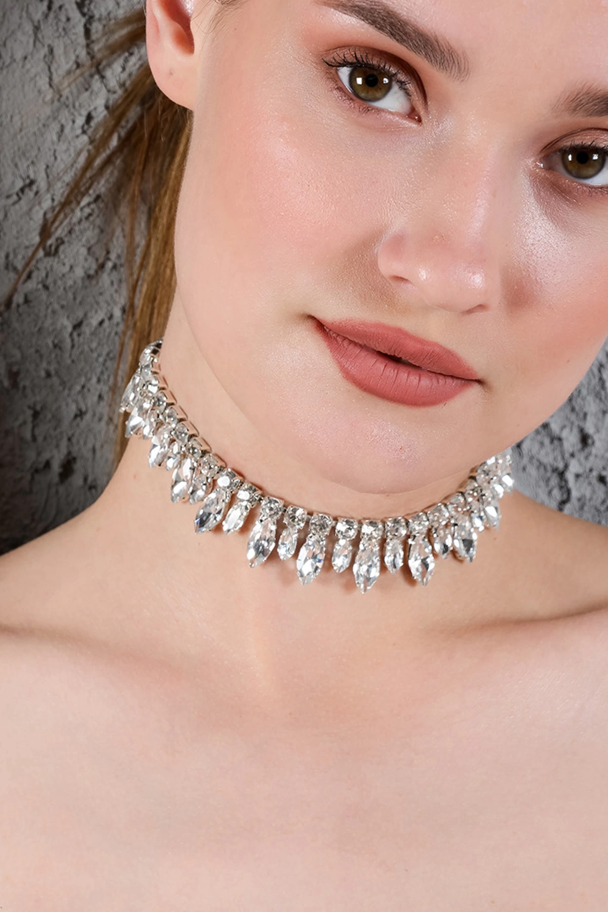 Kadın Renkli Model Zirkon Taşlı Altın Renk Pırlanta Düğün Nişan Parti Tasma Gerdanlık Kolye Choker
