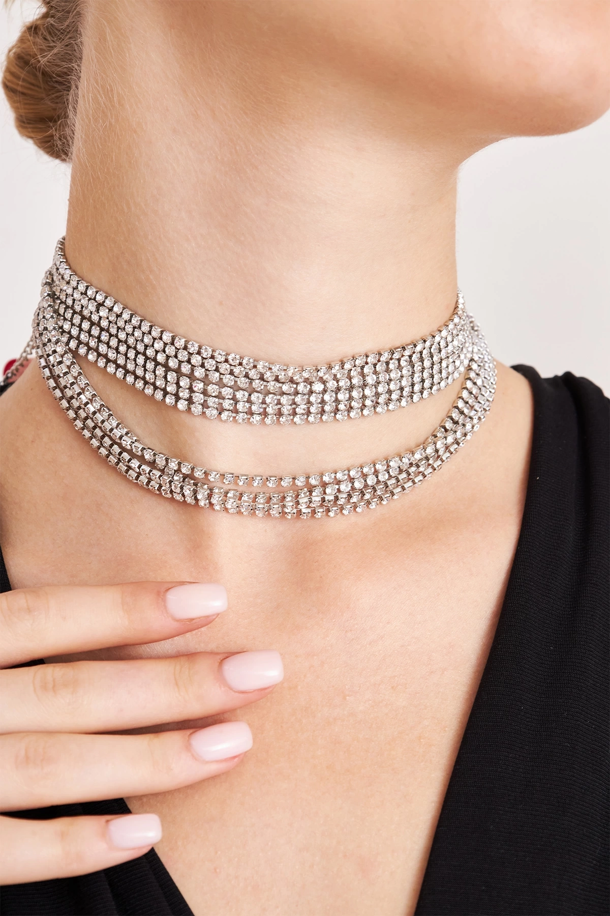 Kadın Salaş Gargantilla Model Kristal Zirkon Taşlı Gümüş Kaplama Parıltılı Gerdanlık Tasma Choker