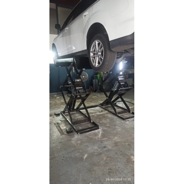 2 METRE 3500 KG MEKANİK KİLİT SİSTEMLİ HİDROLİK LİFT