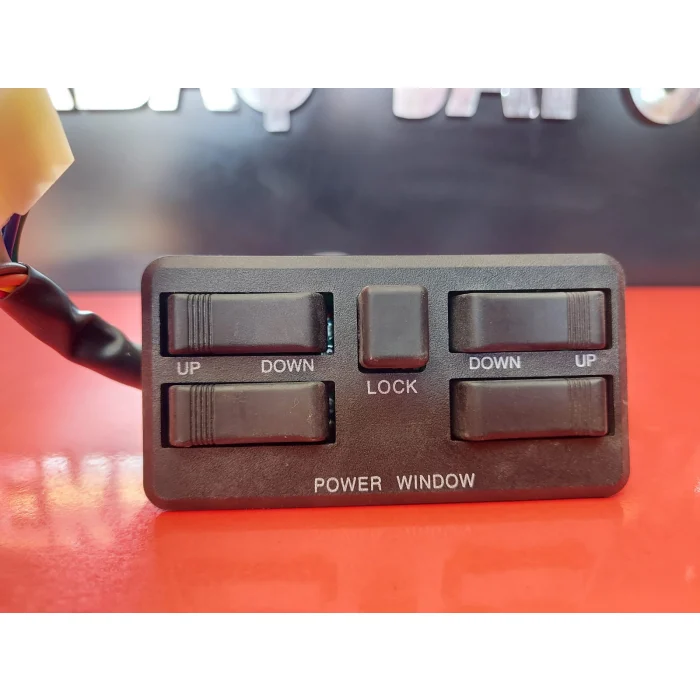 EXCEL CAM DÜĞMESİ SOL 90/95 ÖN