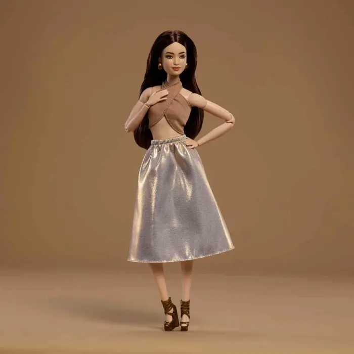 Barbie Basics 06 - Siyah Uzun Saçlı JJX25 - Barbie Oyuncak Barbie Bebek Barbie Stil ve Moda