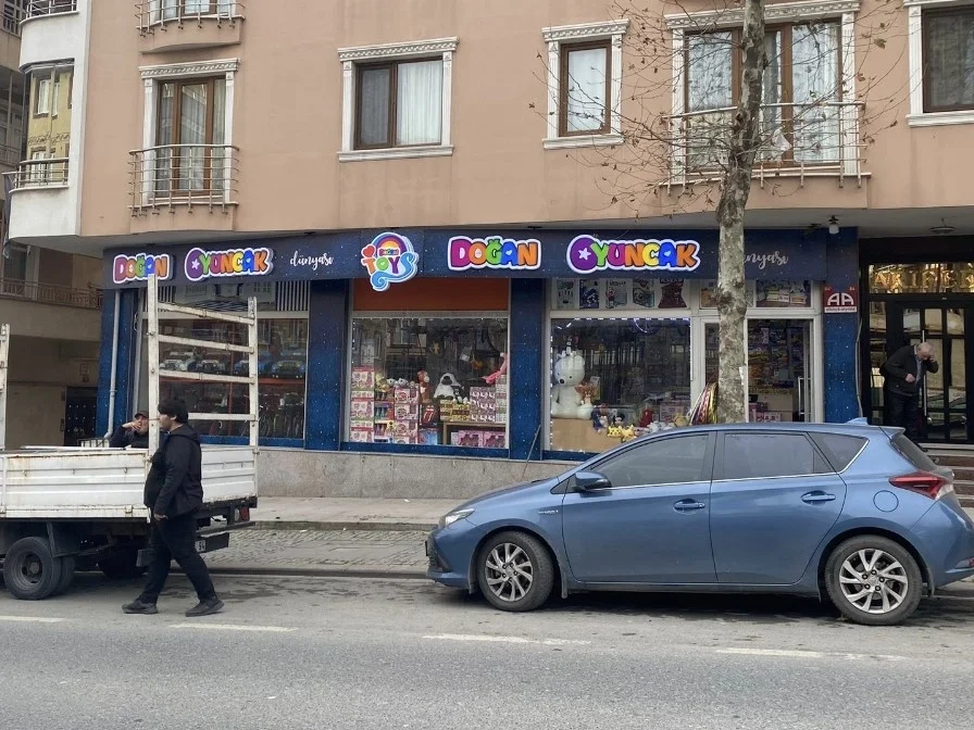 Mithatpaşa Mağazası