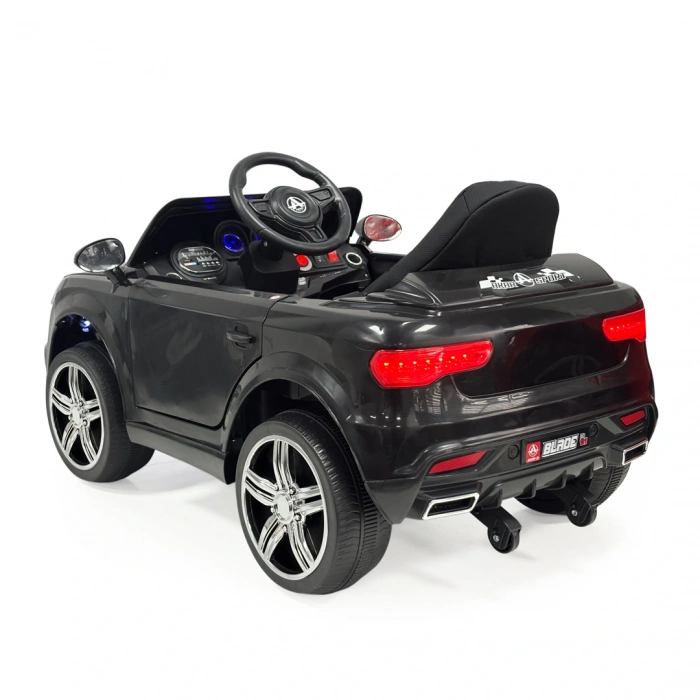 Blade GT Siyah Uzaktan Kumandalı 4X2 12 Volt Akülü Araba - RC BMW Akülü Araba