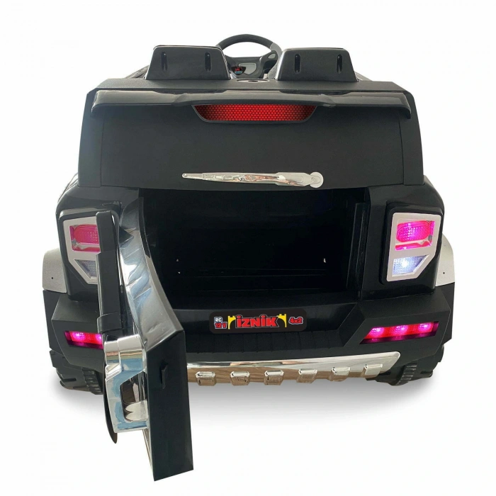 İznik Siyah Uzaktan Kumandalı 4X2 12 Volt Akülü Araba - RC Jeep Akülü Araba