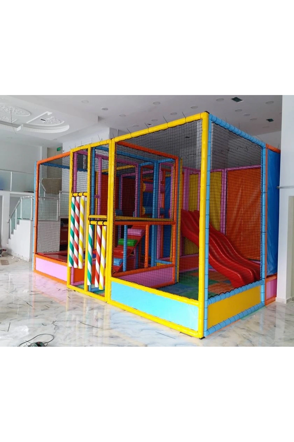 Akrobatik Oyun Alanı ve Trambolin - Sünger Soft Play Top Havuzu Çocuk Oyun Alanı