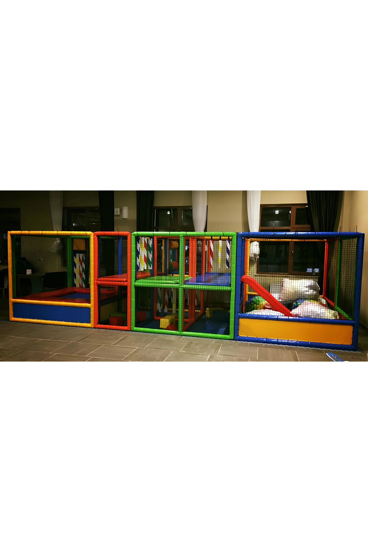 Bigom Akrobatik Oyun Havuzu ve Trambolin - Sünger Soft Play Top Havuzu Çocuk Oyun Alanı