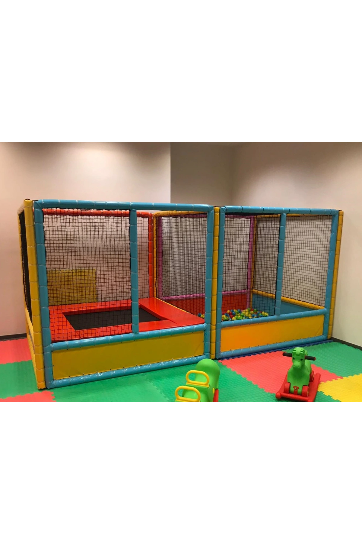 Trambolin ve Top Havuzu - Soft Play Top Havuzu Çocuk Oyun Alanı - Sünger Oyun Alanı