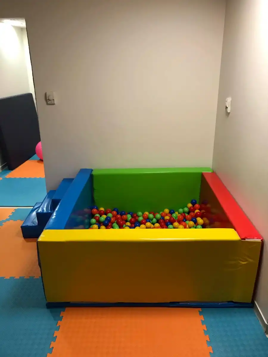 Merdivenli Sünder Top Havuzu - Sünger Soft Play Top Havuzu Çocuk Oyun Alanı