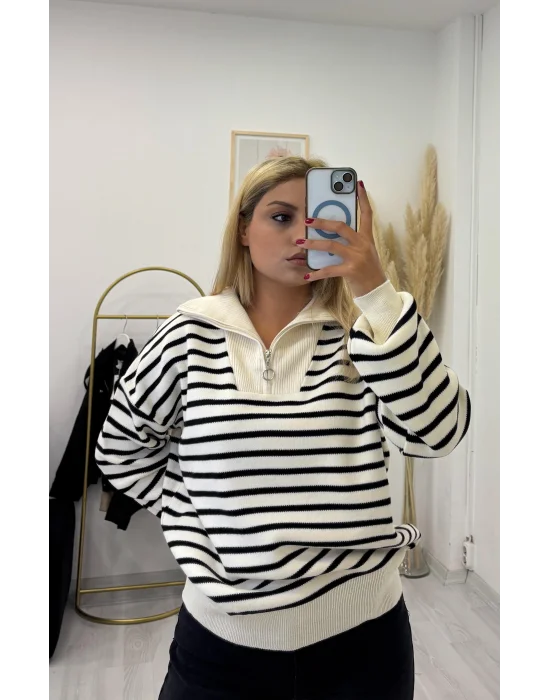 Yarım Fermuarlı Çizgili Oversize Triko Kazak