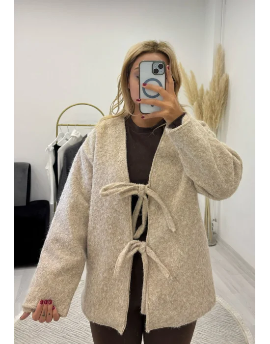 Önü Bağlamalı Yumuşak Dokulu Hırka