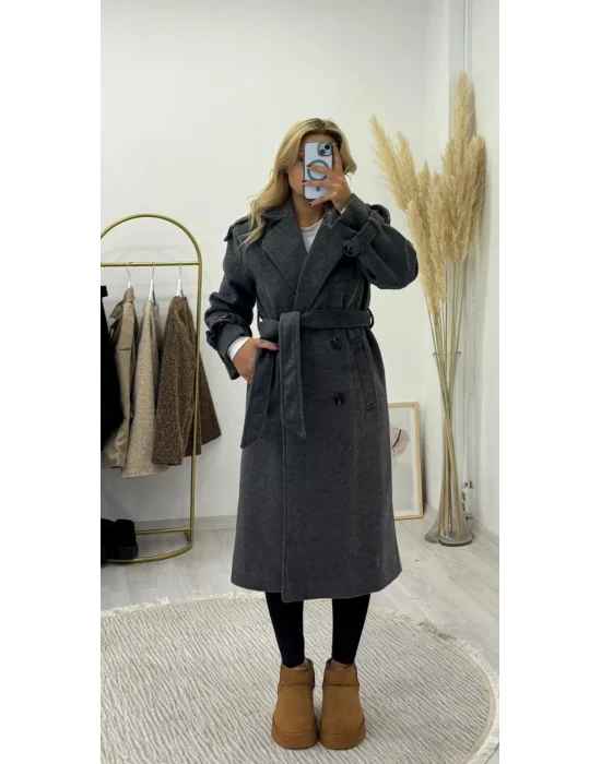 Kruvaze Yaka Kuşaklı Uzun Palto