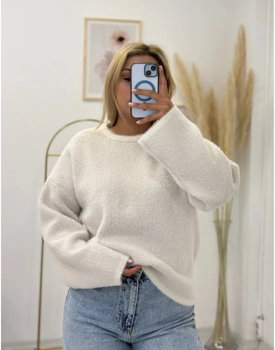Krem Tüylü Oversize Triko Kazak