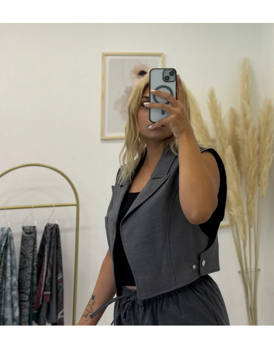 Çıkarılabilir Tül Kollu Crop Yelek & Ceket