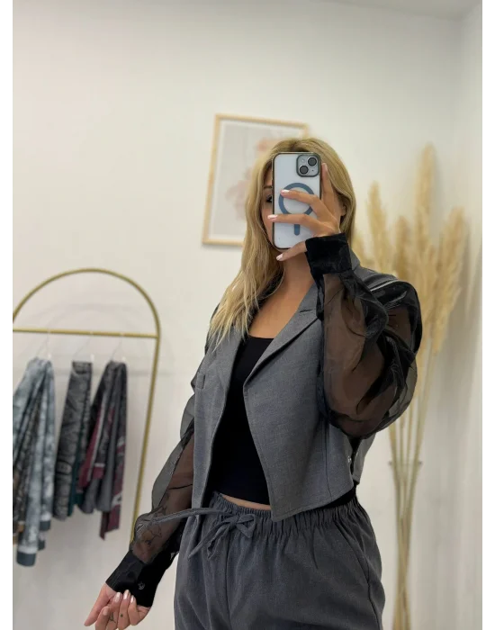 Çıkarılabilir Tül Kollu Crop Yelek & Ceket