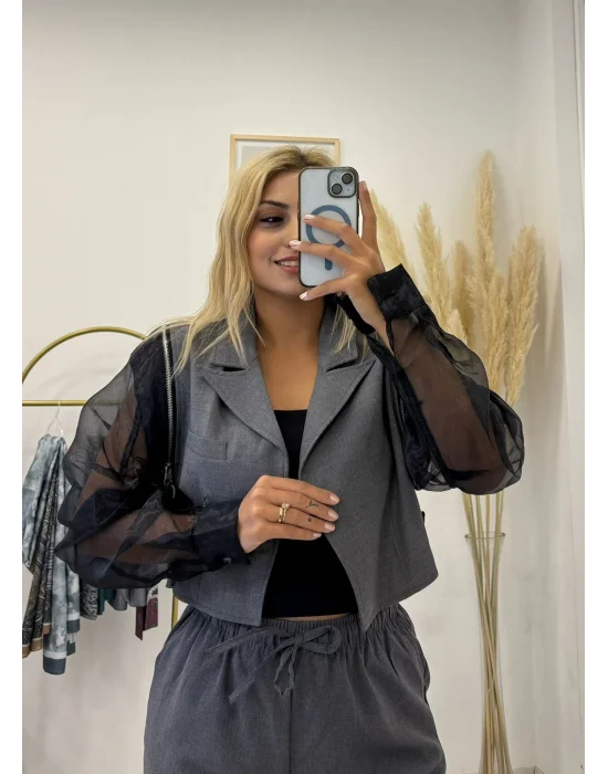 Çıkarılabilir Tül Kollu Crop Yelek & Ceket