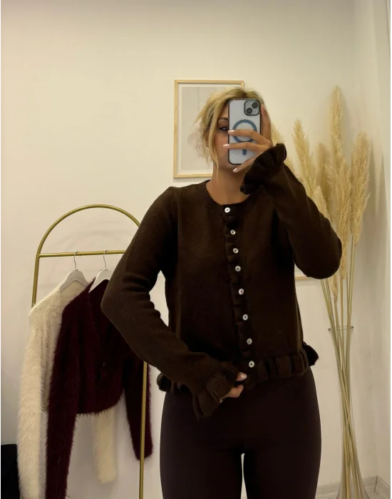 Etek ve Manşet Ucu Fırfır Detaylı Yuvarlak Yaka Triko Hırka - Kahverengi