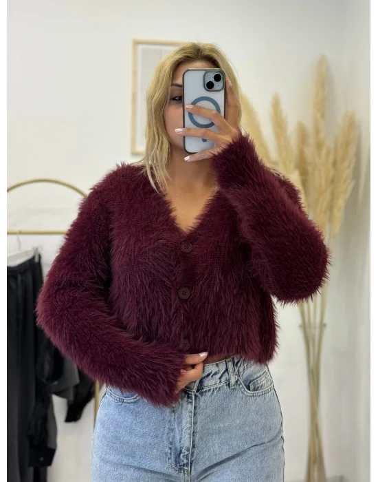 V Yaka Düğmeli Yumuşak Tüylü (Shaggy) Crop Triko Hırka - Vişne Çürüğü/Bordo