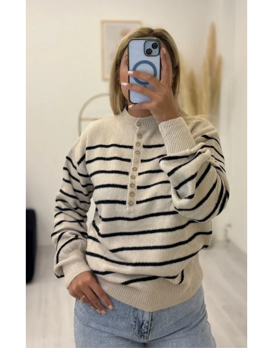 Düğmeli Yaka Çizgili Oversize Kazak