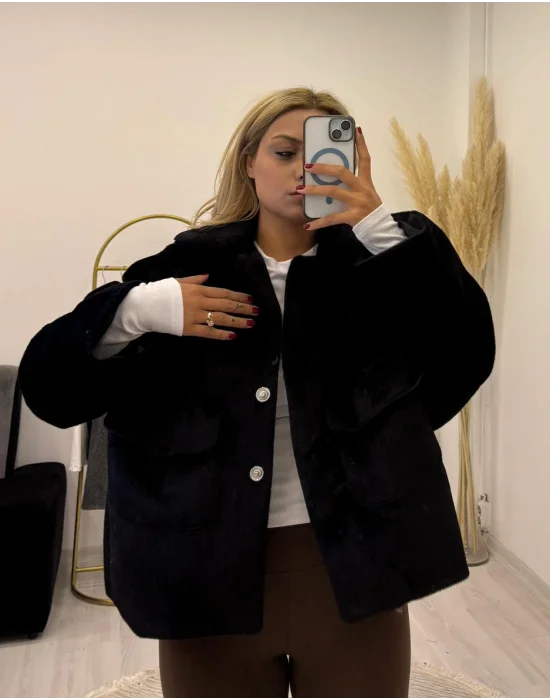 Yumuşak Dokulu Kısa Ceket - Büyük Cepli ve Yüksek Yakalı