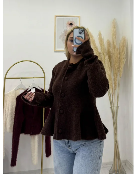 Çan Kesim Angora Efektli Düğmeli Kısa Hırka
