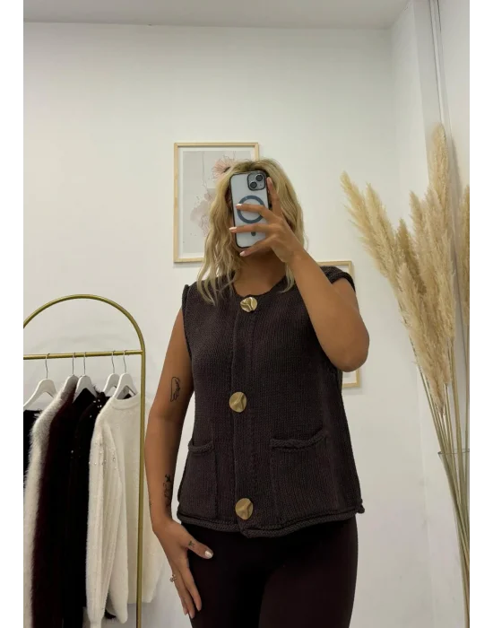 Büyük Metal Düğmeli Kolsuz Triko Süveter/Yelek Kahverengi
