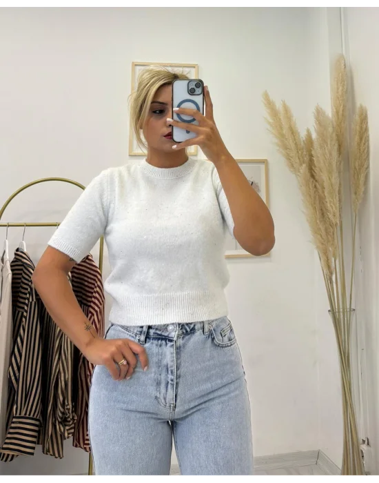 Kısa Kollu Yumuşak Dokulu Sim/Pul Detaylı Triko Üst - Ekru/Krem