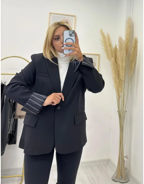 Siyah Çizgili Astarlı Oversize Blazer Ceket