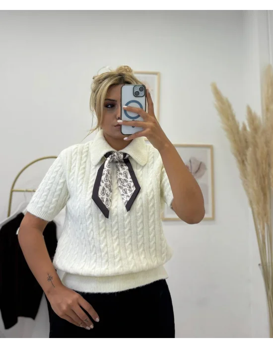 Kısa Kollu Fularlı Örgü Desenli Polo Yaka Triko - Ekru