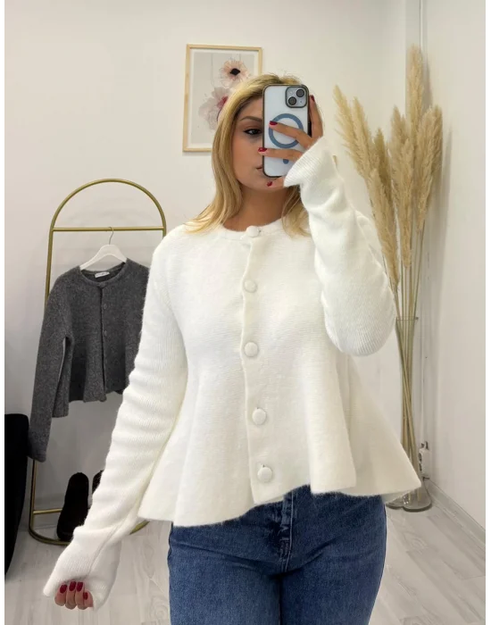 Çan Kesim Angora Efektli Düğmeli Kısa Hırka