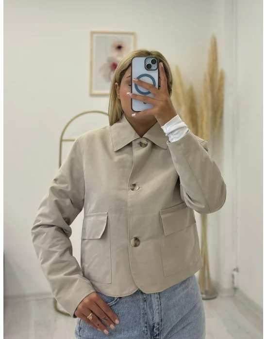 Crop Kesim Klasik Yakalı Büyük Cepli Kanvas Ceket - Bej/Vizon