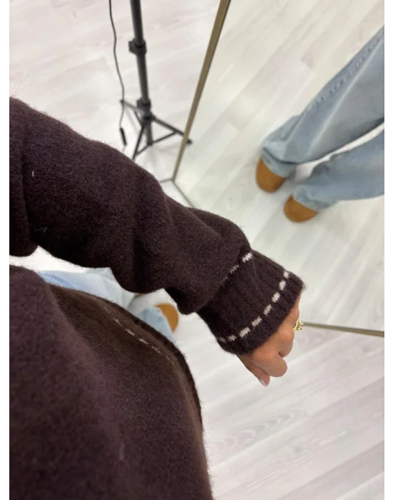 Kontrast Beyaz Dikiş Detaylı Kalın Triko Kazak - Haki & Kahverengi