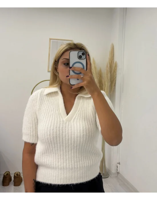 Polo Yaka Kısa Kollu Angora Efektli Triko Kazak