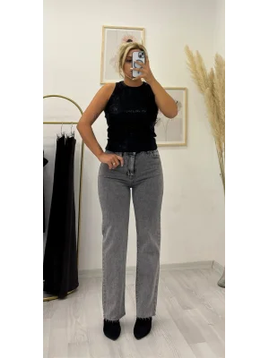 Yüksek Bel Düz Paça Ham Kesimli Gri Jean Pantolon