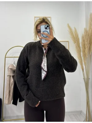 Fular Detaylı Uzun Kollu Triko Kazak - Koyu Haki