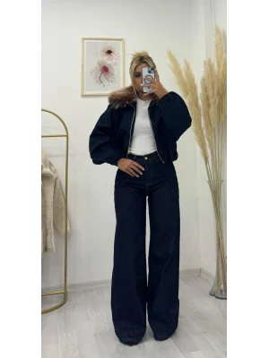 Peluş Yakalı Bomber Kesim Denim Ceket ve Geniş Paça Jean Takım - Koyu Lacivert