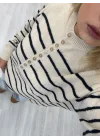 Düğmeli Yaka Çizgili Oversize Kazak