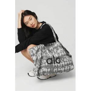 ALO YOGA Iconic Shopper Tote