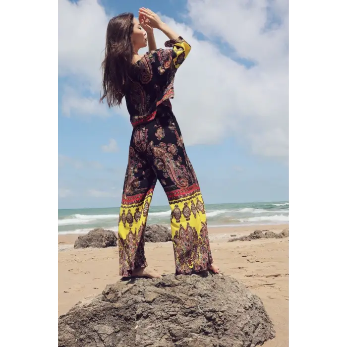 JAKARTA ŞAL DESEN VİSKON BLUZ & PANTOLON TAKIM