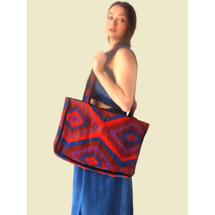 KERPE KİLİM ÇANTA / Kırmizi & Lacivert