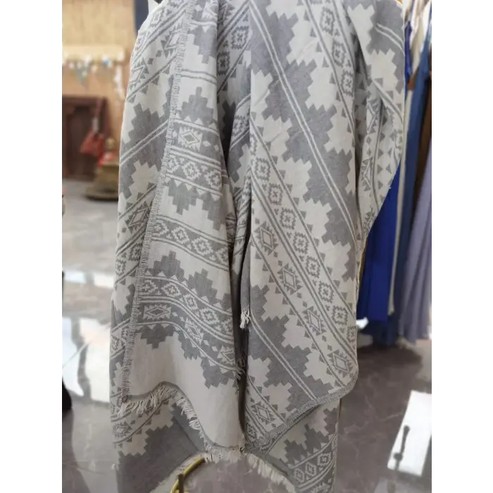 CABALA ETNİK DESENLİ YATAK ÖRTÜSÜ