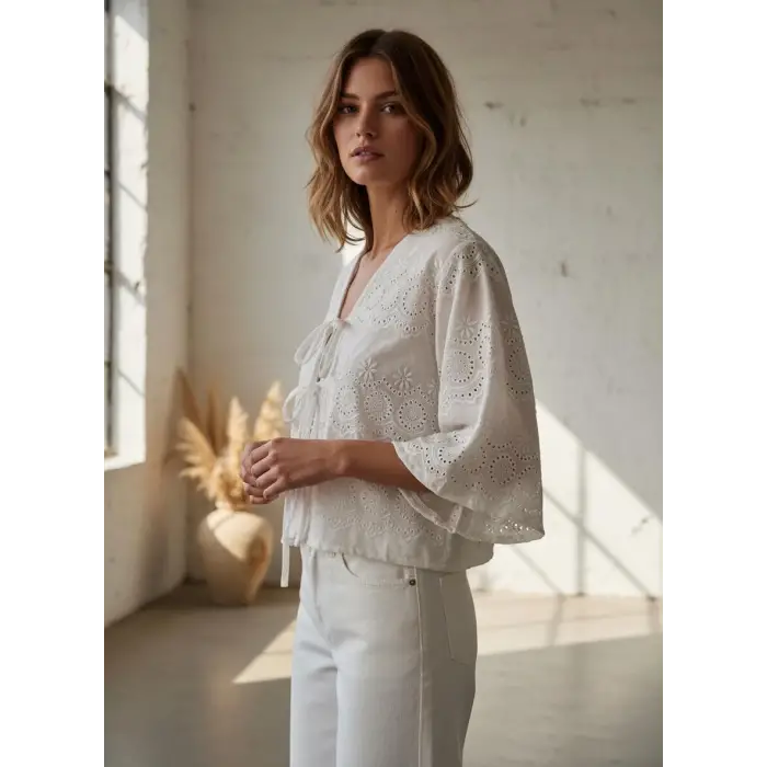 VUAL BRODE ÖNDEN BAĞLAMALI BLUZ