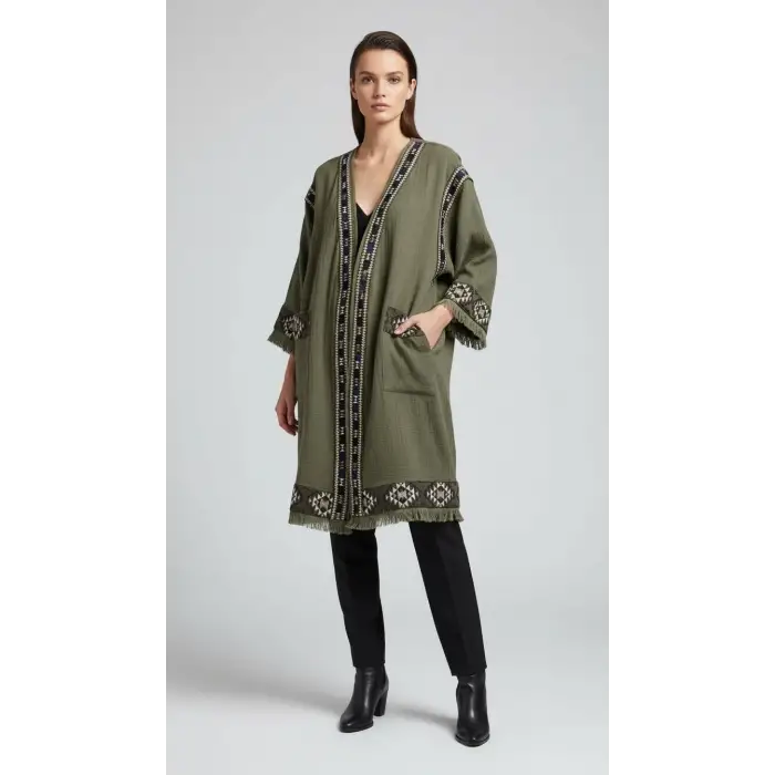 CARAVAN PANÇO / Haki