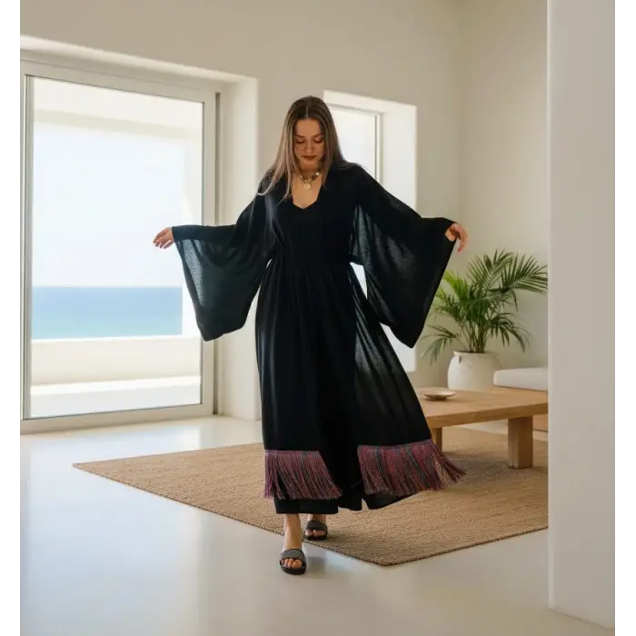 JÜLİDE PÜSKÜL DETAYLI KAFTAN / Siyah