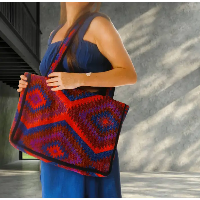 KERPE KİLİM ÇANTA / Kırmizi & Lacivert