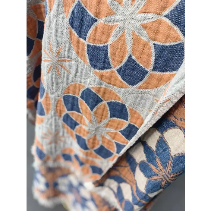 KLAIDESCOPE PESTEMAL